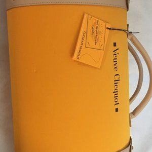 Veuve Cliquot Carry Case with Champagne Glasses